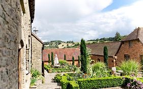 Old Downton Lodge